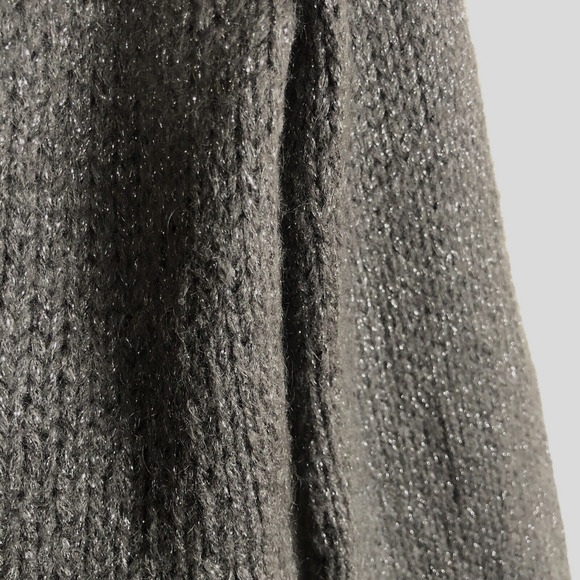 TRINA TURK Metallic Mohair Blend Cardigan Sweater Sz M Gray‎ Wide Cuff Pockets - Picture 13 of 13
